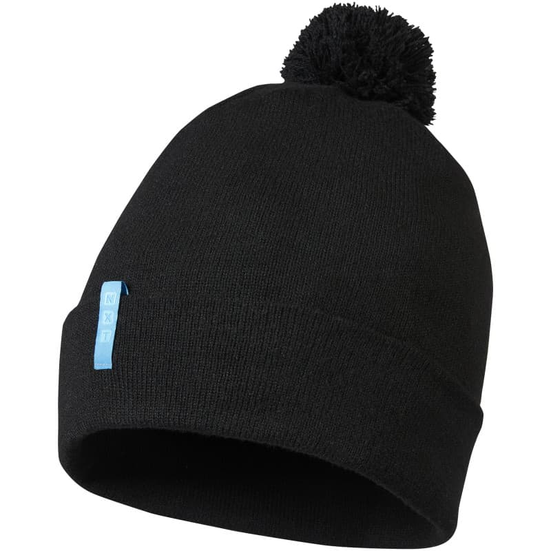 Ribbstickad Mössa med Pompom av Återvunnen Polyester