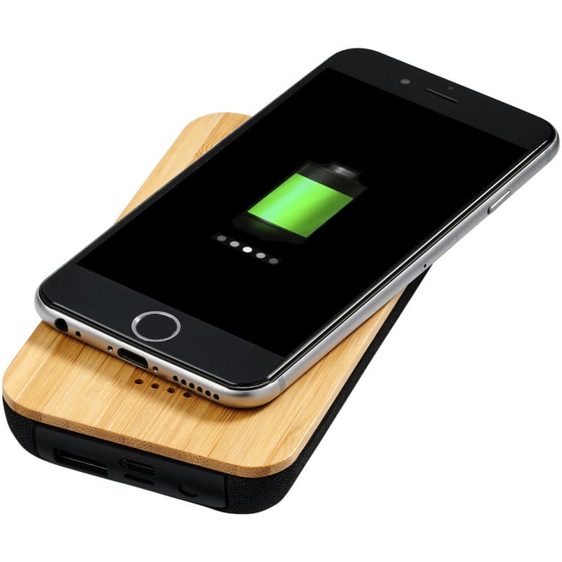 Bild på 6000 mAh Trådlös Powerbank av Bambu och Ekologisk Bomull utan tryck