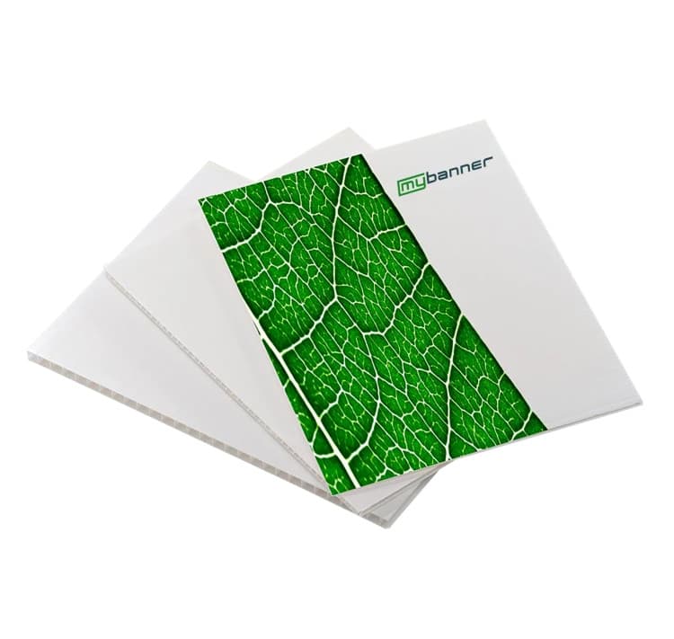 Tryck på Kanalplastskyltar